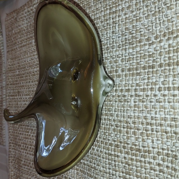 Hand-blown handmade stingray art - Picture 2 of 7